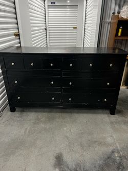 Black Wood Dresser with 7 Drawers