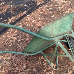 Medium Size All Steel Wheelbarrow
