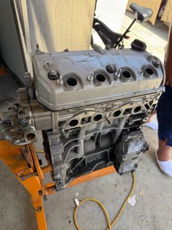 Honda motor 4cylinder