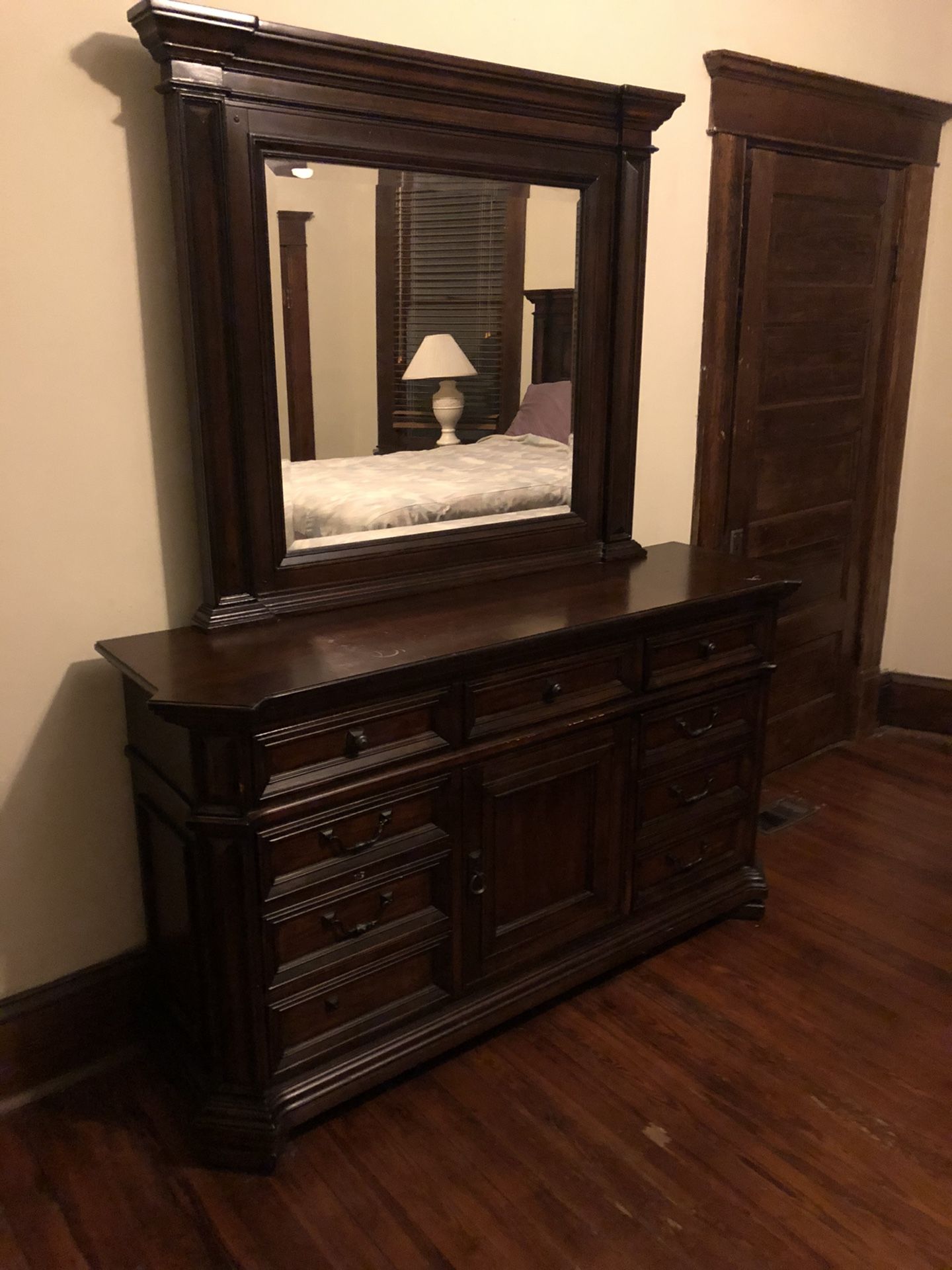 Haverty’s Bedroom Furniture