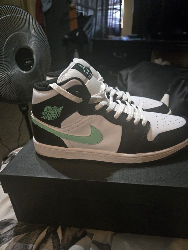 Jordan 1