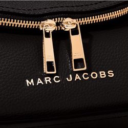 Marc Jacobs The Groove Mini Massanger  Purse And Wallet 