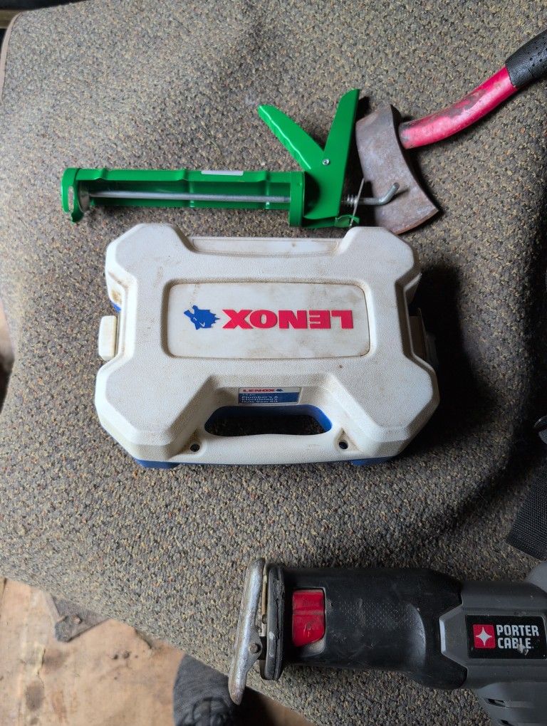 Plumbers And Electricians Holesaw Kit