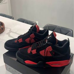 Jordan 4