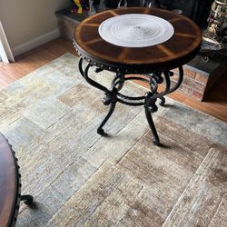 Adain Ing Tabe And Chairs At 300