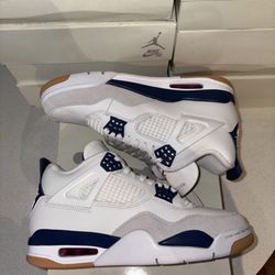 Jordan 4 Navy SB Men’s Size 8.5 DR5415-100