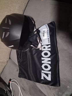 Zionor Ski Helmet with Carry Bag