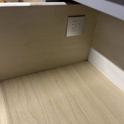 Baby gap legacy 6 drawer dresser