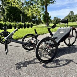 CATRIKE SPEED BIKE RIDE RECUMBENT TRIKE BICYCLE TRICYCLE