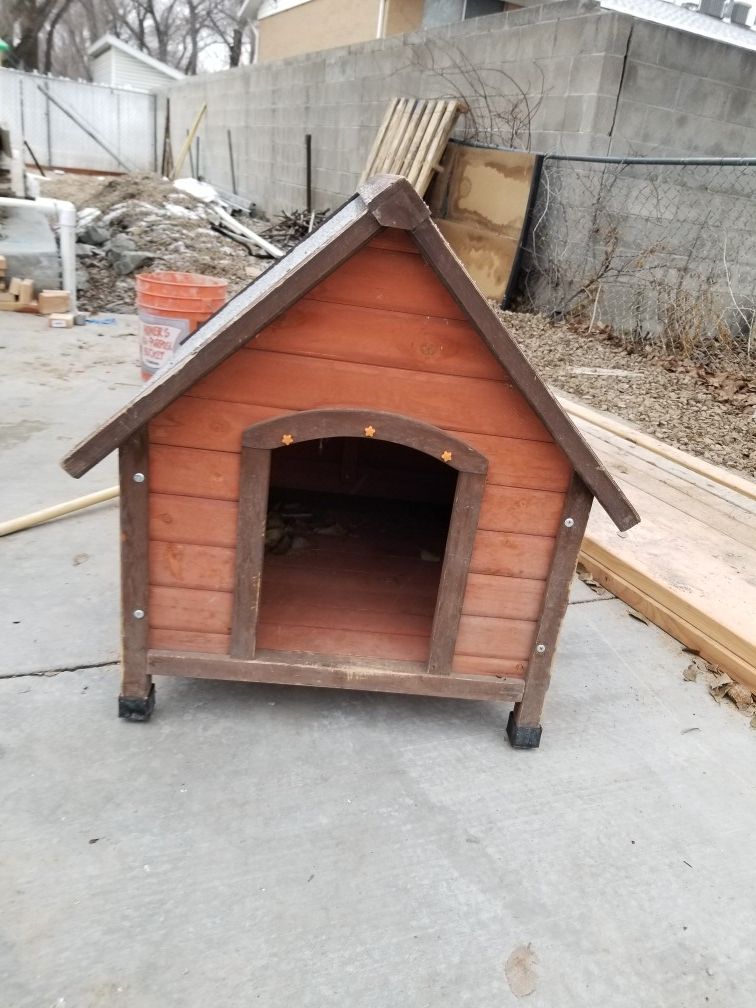 Small dog house