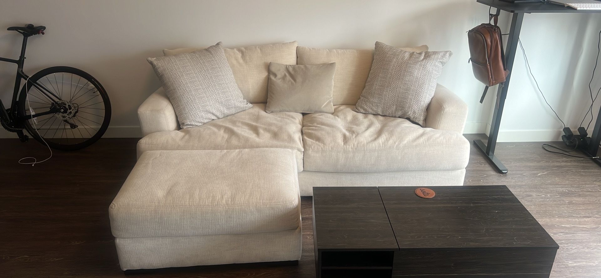 2 Piece Sofa And Ottoman 