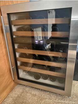 Sub-Zero Under-Counter Wine Cooler – Luxury Built-In – Excellent Condition – $1,500