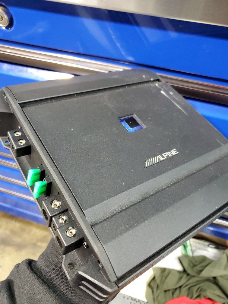 Alpine AMP Amplifier Model S-A60M Car Stereo Amp With SCOSCHE LOC2SL Line Output Converter