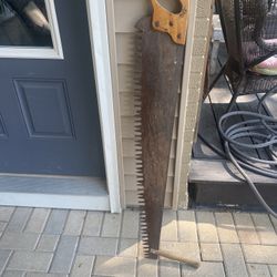 Very Cool Vintage Saw