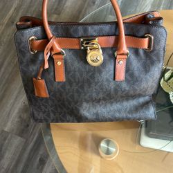 Michael Kors Jet Set Signature Tote with Gold Lock Accent – Brown & Tan Leather Trim