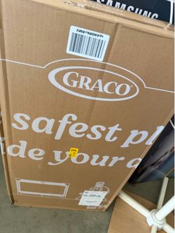 Graco Baby car seat