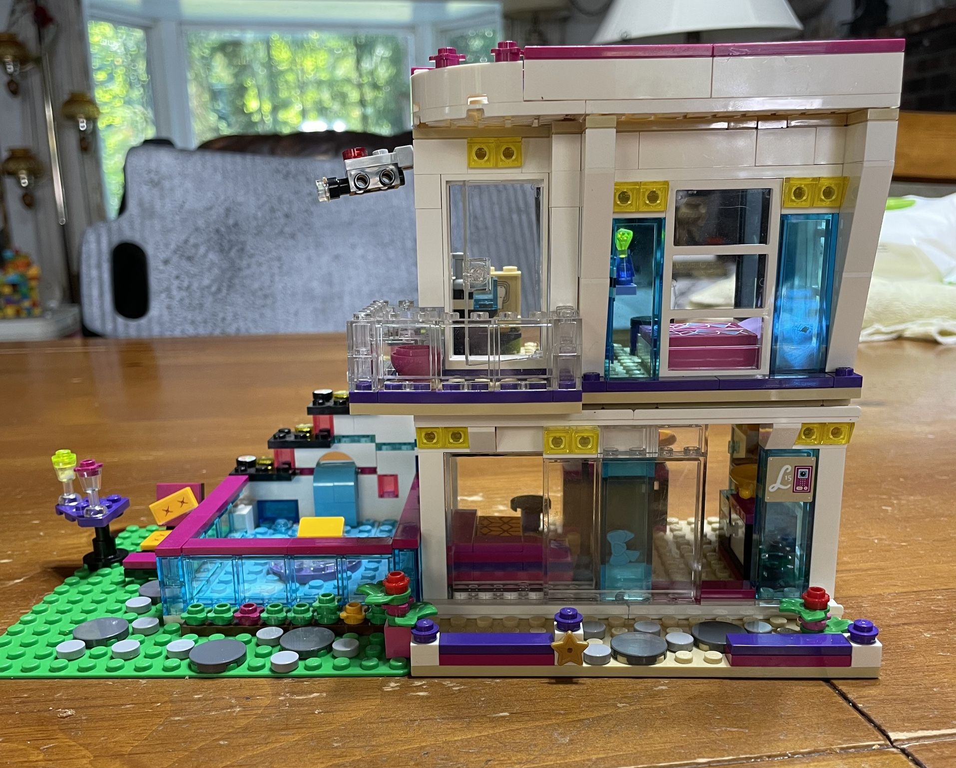 Lego friends