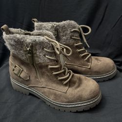 Women's Boots
