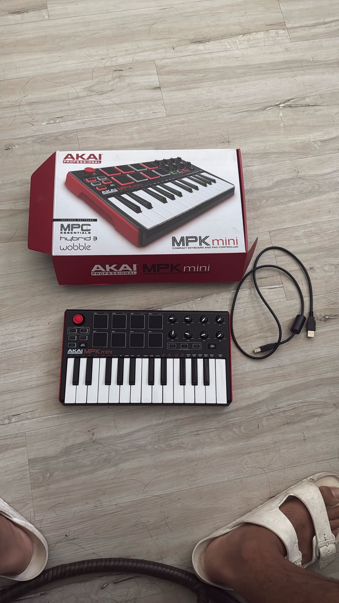 AKAI MPK mini