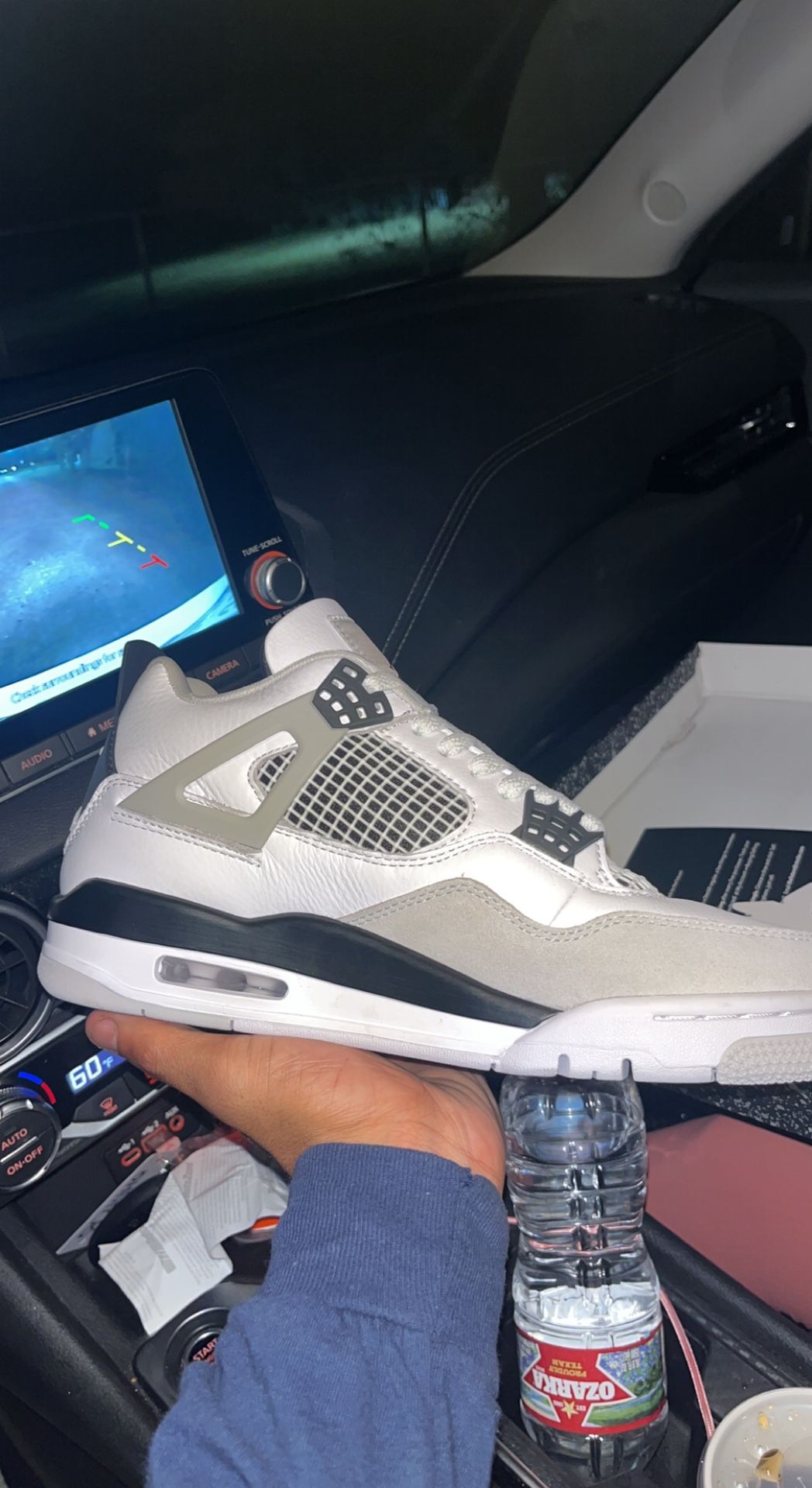 Jordan 4 Size 8.5 Men
