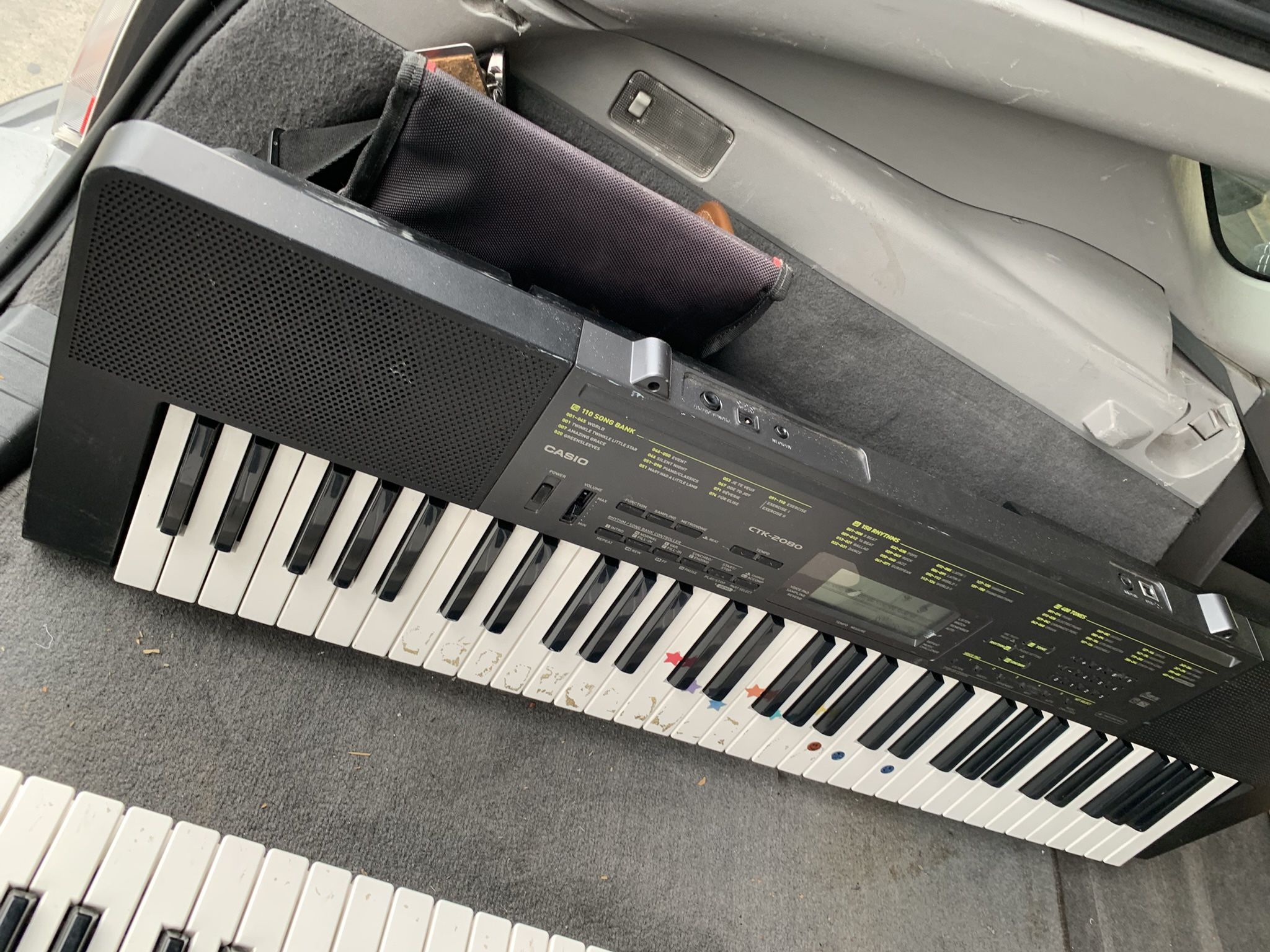 Casio CTK-2080 Portable 61 Key Electronic Piano Keyboard Synthesizer - Black