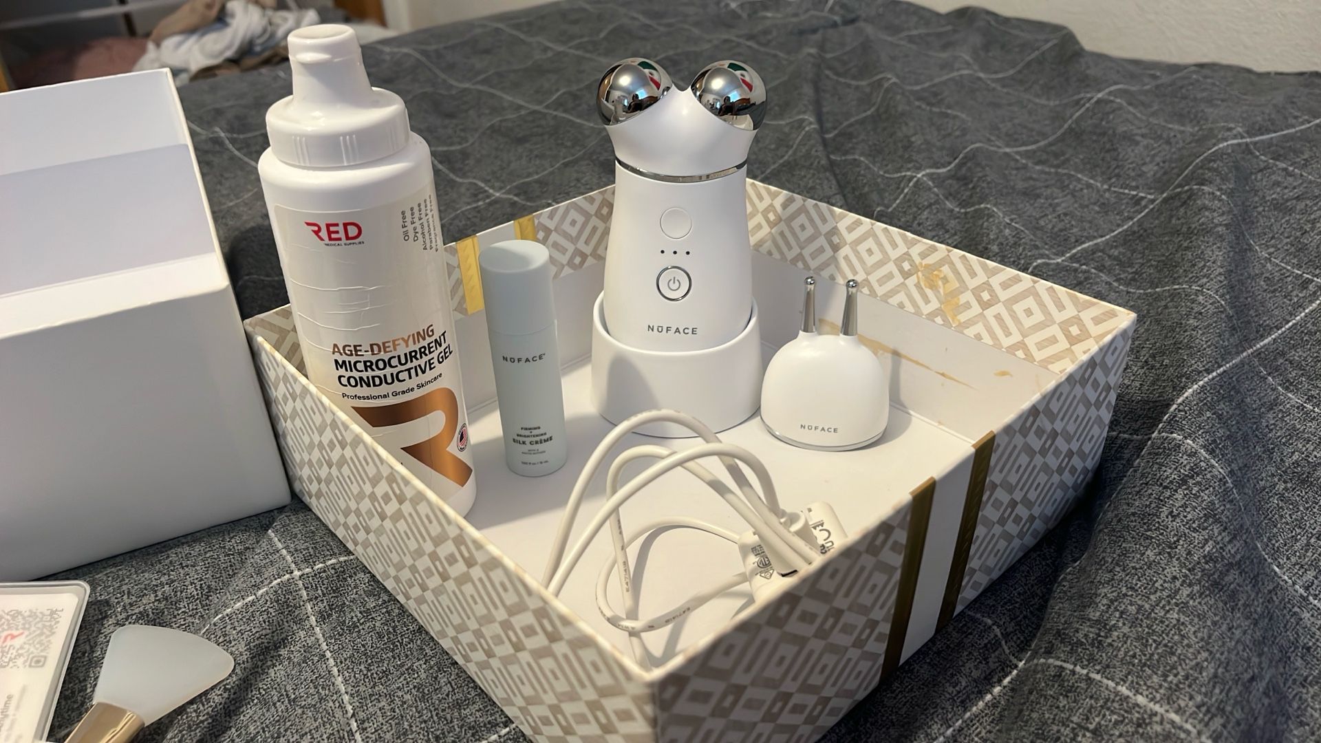 NuFACE Device