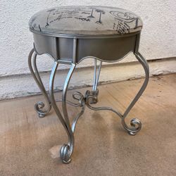 Paris Stool - decorative shabby sheek