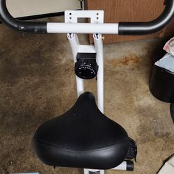 Marcy Foldable Upright Exercise Bike

