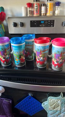 5 Disney Cups