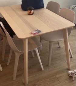 Light Wood Dining Table with 4 Chairs