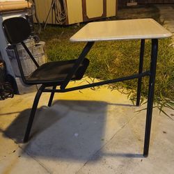 Student Desk $20 each