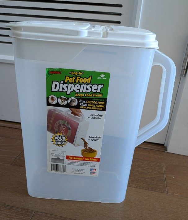 Pet Food Dispenser