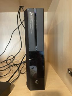 Xbox One Day one edition- 500GB - With Controller And Lego Marvel Game