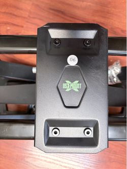 USX TV WALL MOUNT