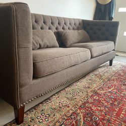 Elegant Four Hands Sofa