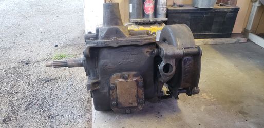 GM Muncie SM420 Transmission