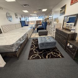 5 Pc Bedroom Set 899 