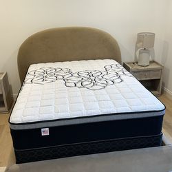 Queen size mattress pillow top 12”      New mattress.     All sizes available.     We offer same day delivery