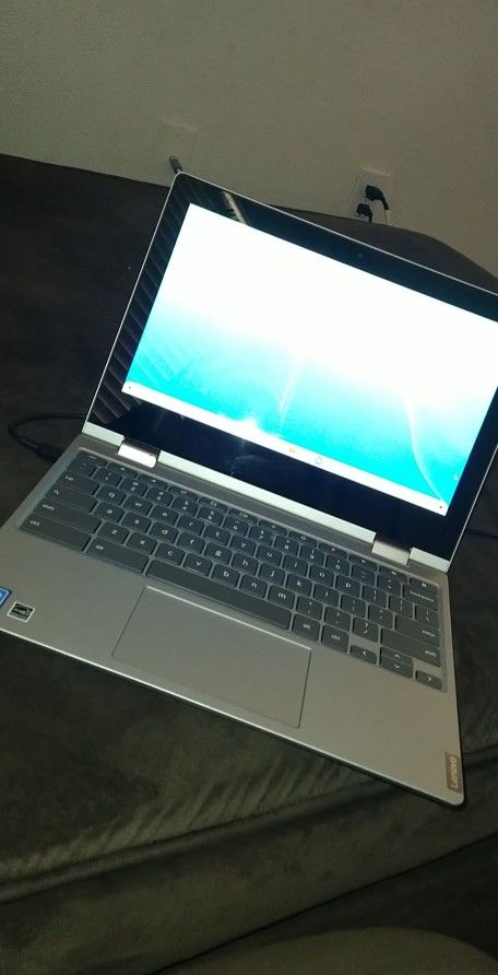 Lenovo Chromebook Lap Top