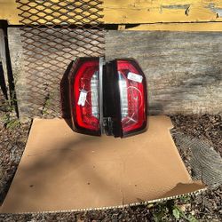 2021-24 GMC Yukon Taillights 