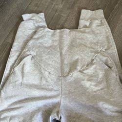 maternity pants
