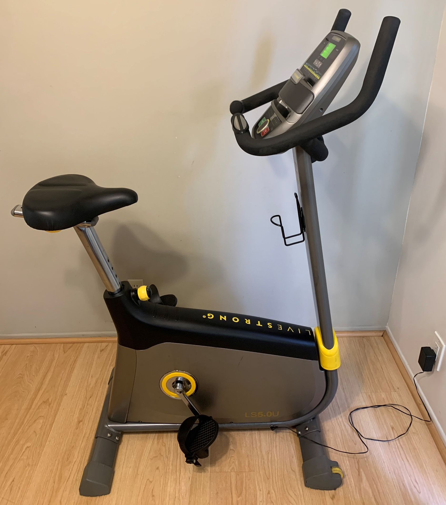 LiveStrong LS5.0U Upright Stationary Bike Indoor Exercise Cycling Workout Bicycle Fitness Trainer
