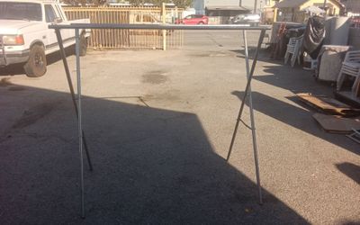 Foldable rack