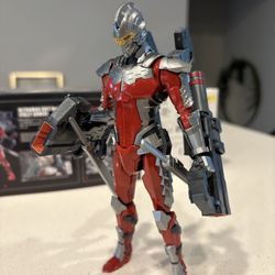 Bandai Spirits Hobby Figure-Rise Standard 1/12 Ultraman Suit Ver 7.3 (Fully Armed) Ultraman Model kits