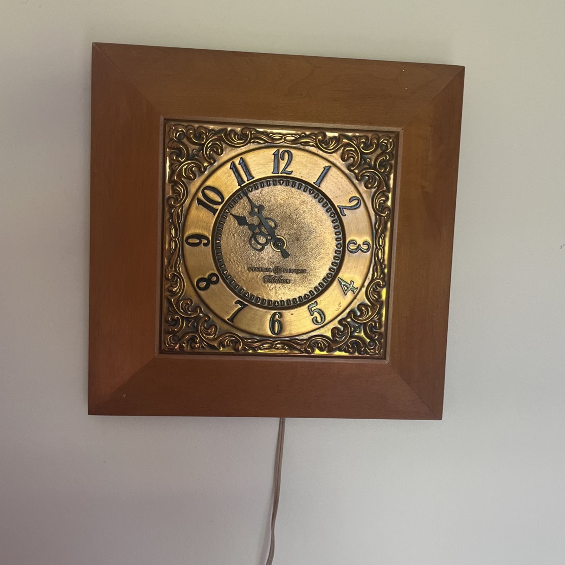 Vintage General Electric Wall Clock
