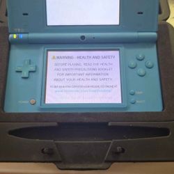 Nintendo Ds Lite With POKEMON Black 