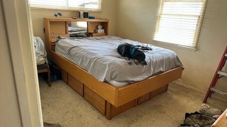 Queen Waterbed Pedestal Frame