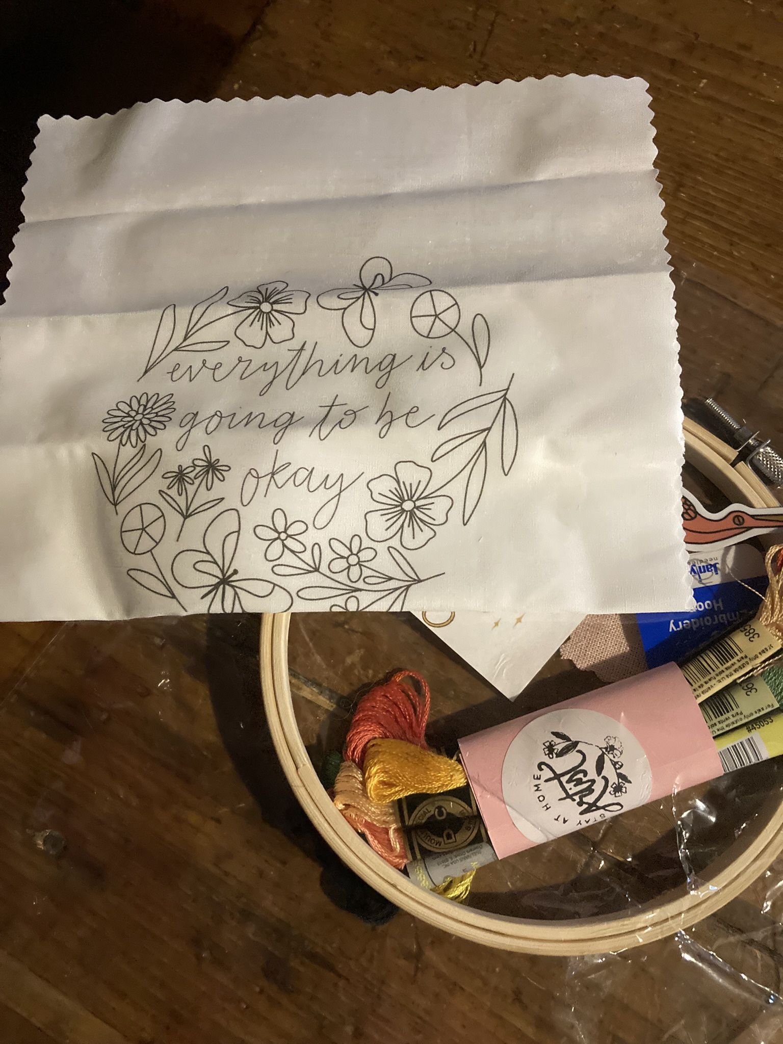 Embroidery Kits /Each Selcond Photo