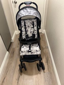 Kolcraft Cloud Sport Stroller