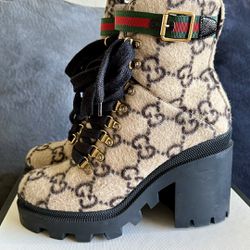 GG Wool Ankle Boots